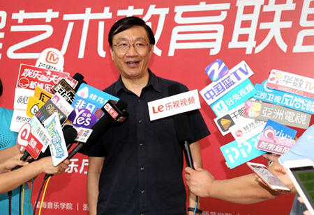 以科技之力，筑艺术传承之魂<br />：馗咝Ｔ冻桃帐踅逃似舳鞘皆猜淠